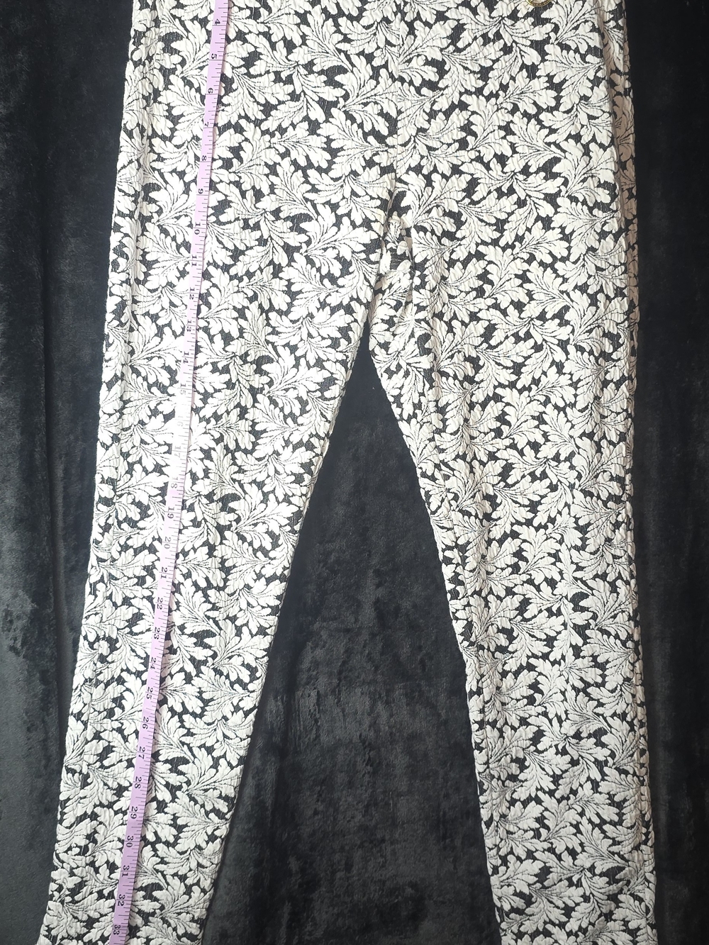 Michael Kors Black and White Leaf-Print Skinny Pants
